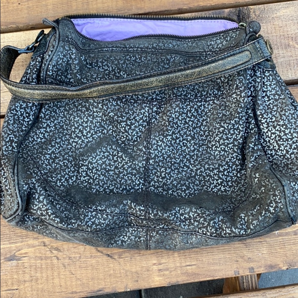Gap purse